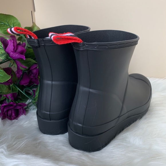 NIB Women’s Hunter Playboot Black Wedge Rainboot - Picture 3 of 6